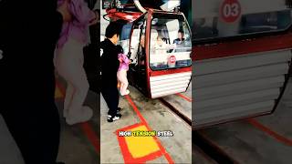 This Cable Car Moves Safely Over Mountains