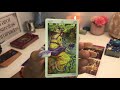 Qué es lo que lo aleja de mí a día de hoy❔🚫Qué piensa❔💕Tarot interactivo hoy amor