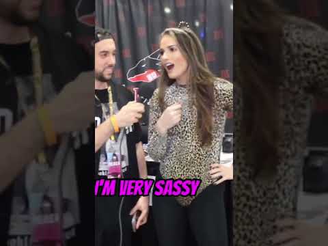 P*rnstar Tori Black Gives Advice On How To Pick A Girl Up, Attractive Things To Say That She Likes