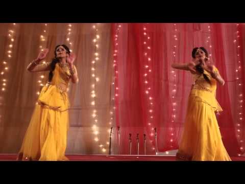 Nagada Sang Dhol - Dance By Farah And Fariha Kabir !