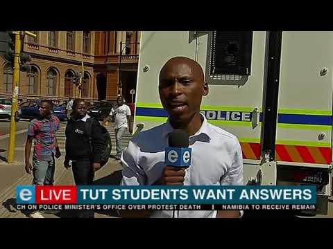 Marching TUT students want answers