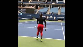 Serena Williams returning Stefanos Tsitsipas's Serve! | Slowmotion