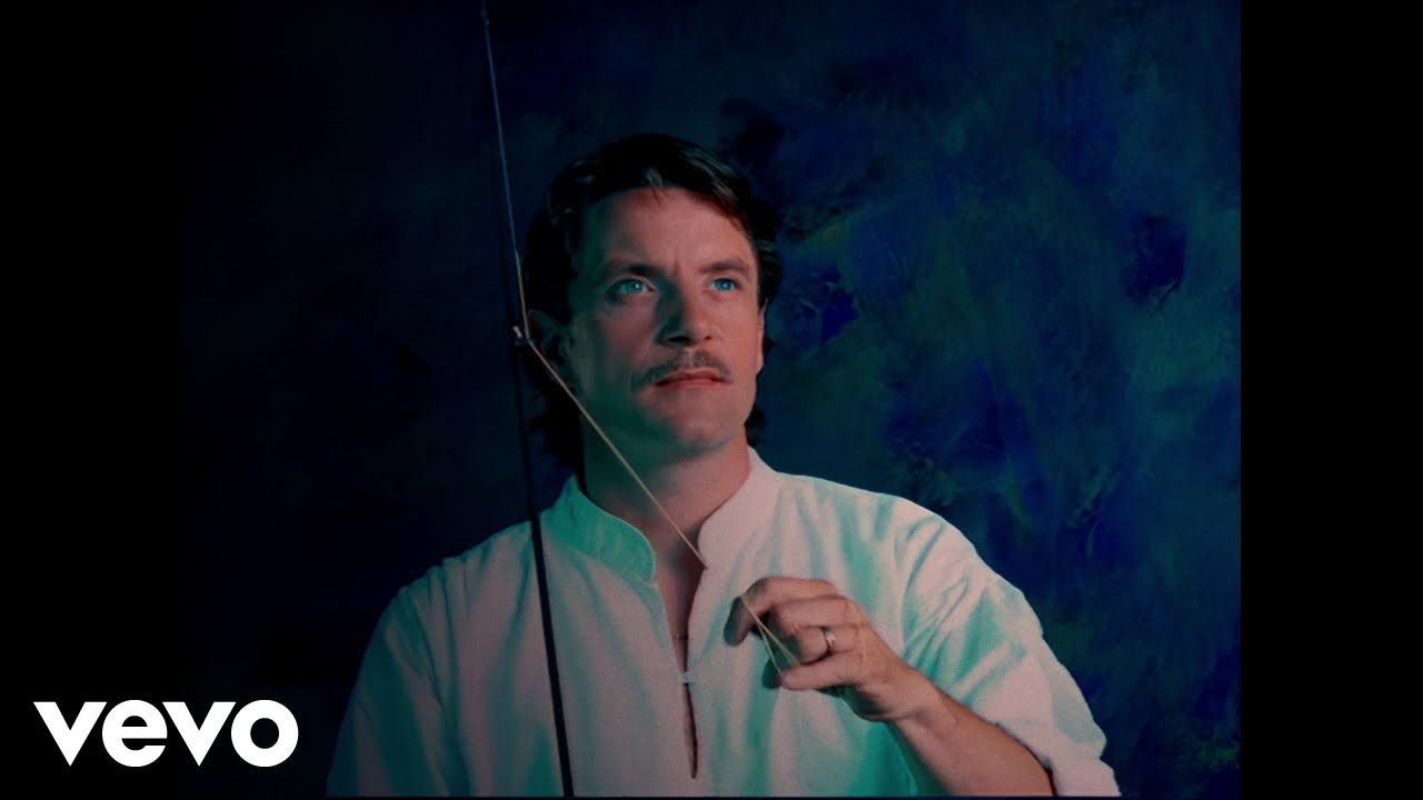 Francis Cabrel - La cabane du pêcheur (Clip officiel)