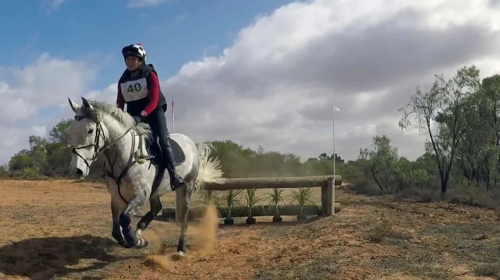 Rider 40 Juliet Hittmann Riding DOBBY EvA 95 Racin...