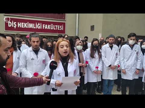 Fırat Üniversitesi Tıp Fakültesi öğrencileri, Enes Kara’yı intihara iten politikaları protesto etti