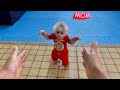 Mom was very surprised when baby monkey abi could walk on two legs