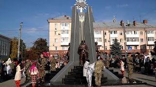 У Житомирі урочисто відкрили пам’ятник «Захисникам України у війні з російським агресором»