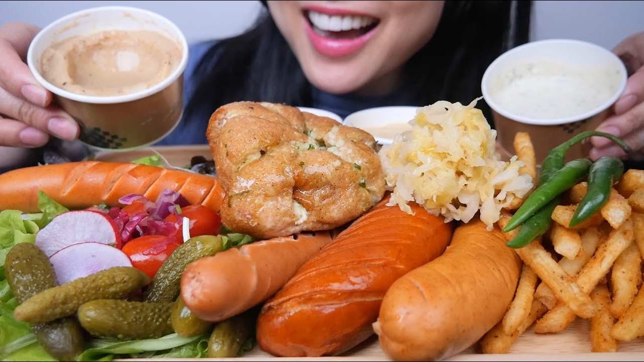 SAUSAGE PLATTER (ASMR EATING SOUNDS) NO TALKING | SAS-ASMR