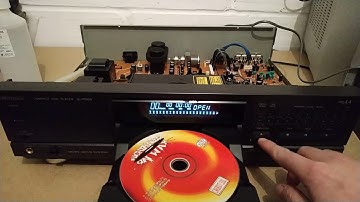 TECHNICS SL-PS900 CD PLAYER with Remote and Manual - Will Not Read CDs