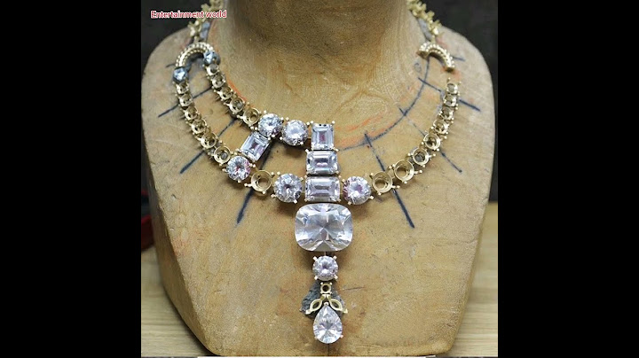 The Diamond Necklace Stolen in Ocean’s 8 Was Originally Designed for a Very Rich Man