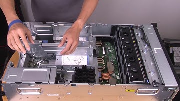 Lenovo ThinkSystem SR860 V2 removing a processor and memory expansion tray