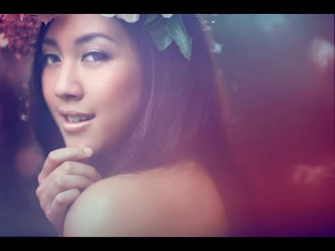 sherina-munaf---simfoni-hitam-(official-music-video)-+-lirik