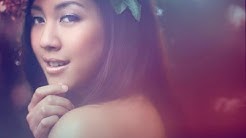 Sherina Munaf - Simfoni Hitam (OFFICIAL MUSIC VIDEO) + LIRIK  - Durasi: 5:45. 