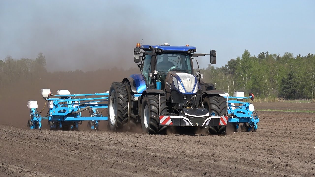 Mais zaaien met New Holland T7.225 en nieuwe 12 rij Monosem zaaimachine - Loonbedrijf Reimink (2025)