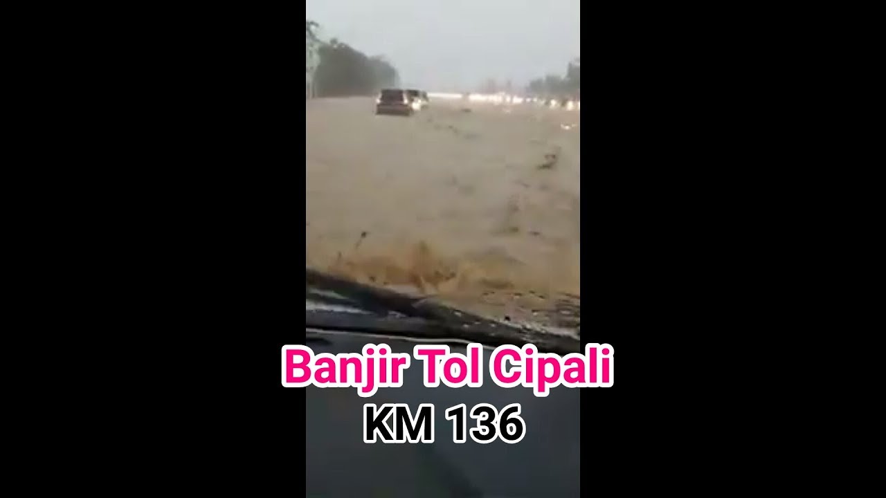 Banjir Tol cipali km 136 - YouTube