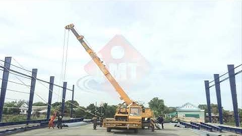 Sản xuất cọc bê tông đúc sẵn.