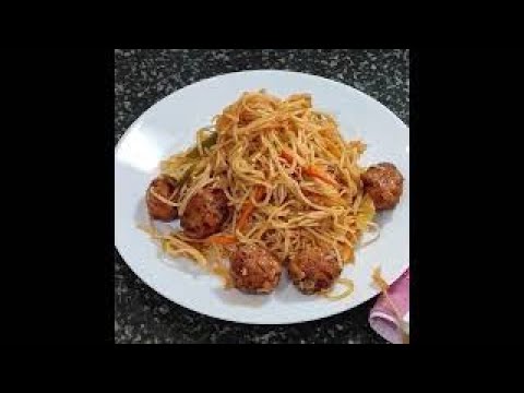 Chow Mein & Manchurian Combo Recipe - Restaurant Style चाऊमीन मंचूरिया |#Shorts| #Youtubeshorts| | Ankita