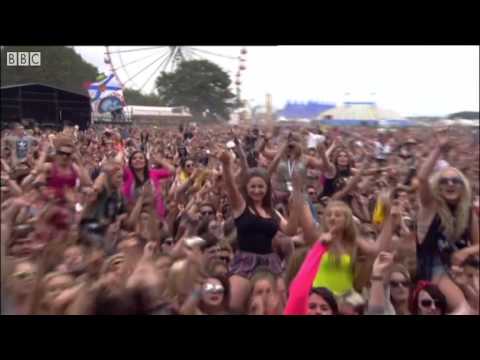 KeHa - We R Who We R At T In The Park 2013