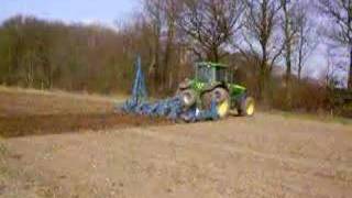 John Deere 8220 Sub-Soiling