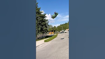 Arrma senton backflip #shorts#arrma #rccar