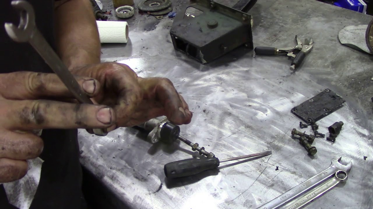 Land Rover hydraulic clutch failure. No leaks. What could it be? YouTube