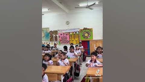 Vận động Go go go...Stop (nhanh - chậm) | Cảm thụ Âm nhạc - Học sinh Lớp 1/5 Trường Nguyễn Việt Hồng