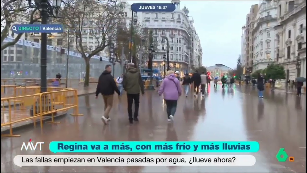 Suspendida la mascletà y cerrado el puerto de Valencia por el temporal