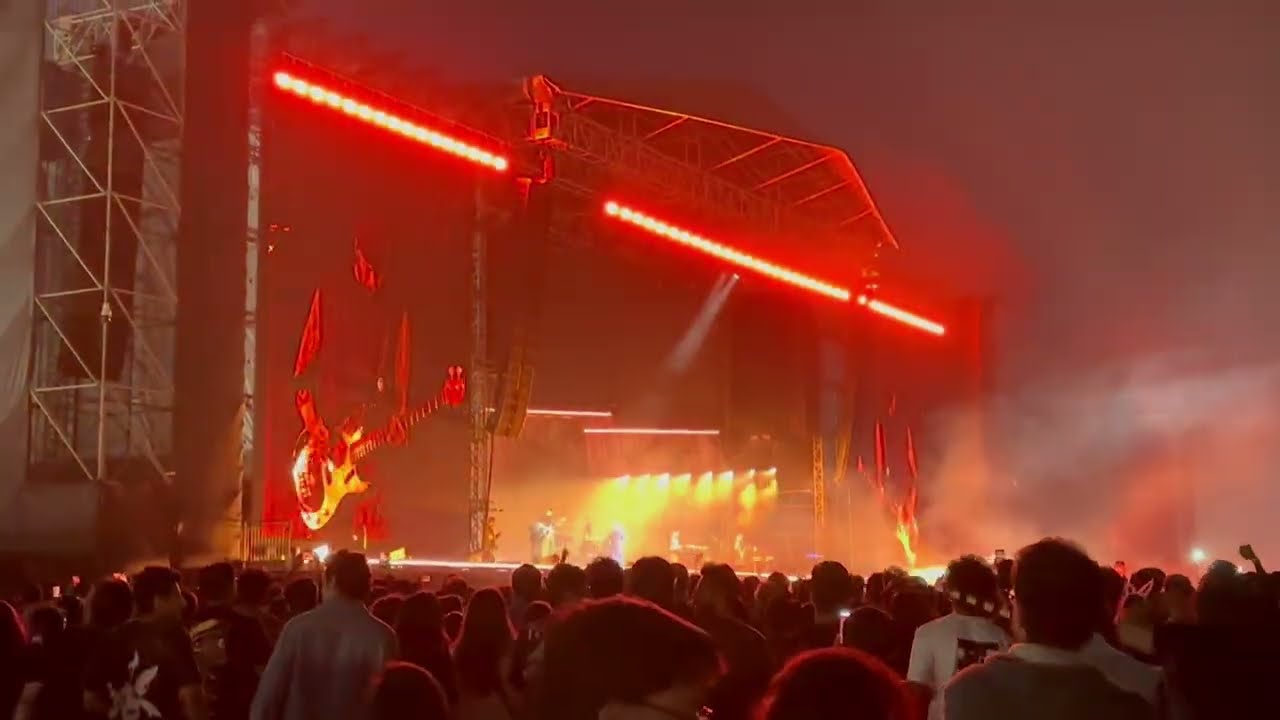 Linkin Park/ Bengaluru - Burn It Down