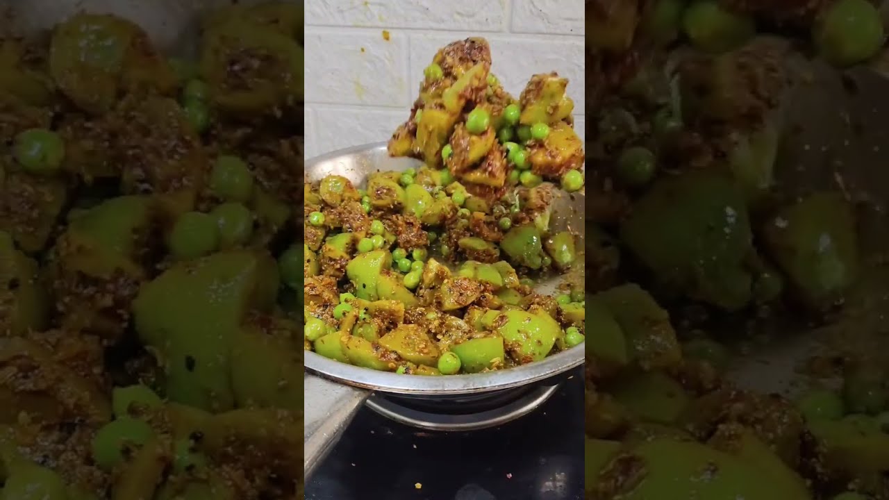 ऐसाकुछ भीबनादेतीहूं तो मेरेहस्बैंड खुशहोकर पूछतेइसकाभी ऐसा कुछबनताहै टमाटर मटर हरियालीinstant pickle