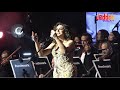 صوت مصر الفنانة انغام حفل جدة خليني شوية معاك 