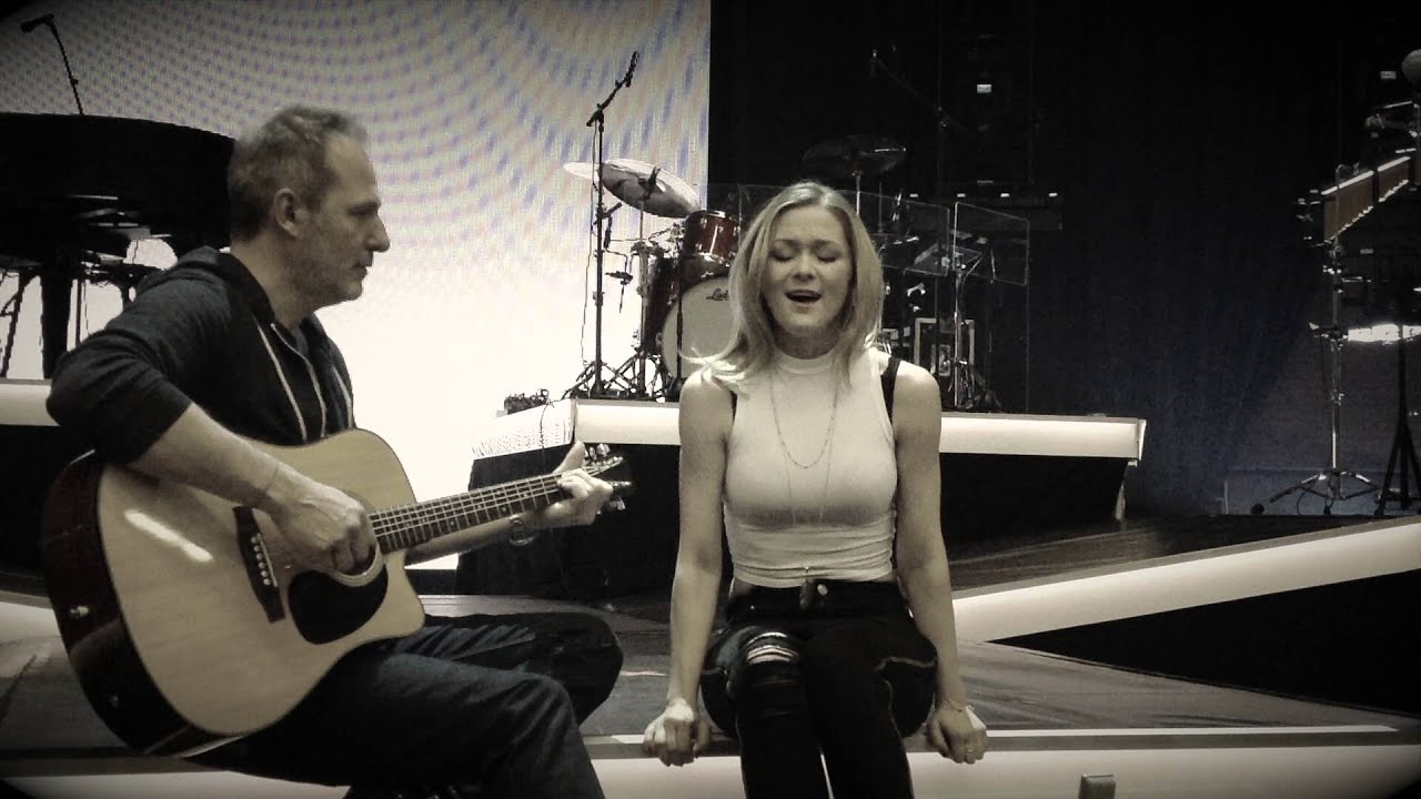 LINDA HESSE - Noch Immer So Wie Immer - Unplugged