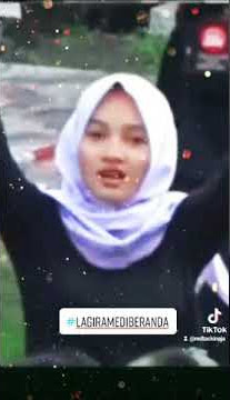 CEWE JOGET SANTUY LAGI RAME DI TIKTOK #shorts