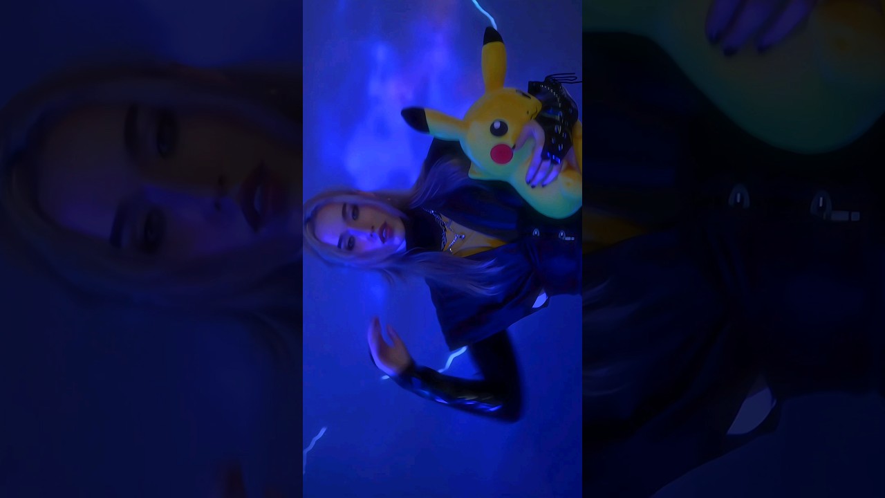 Lightning bending? Azula's not the only pro in town!!⚡️😂