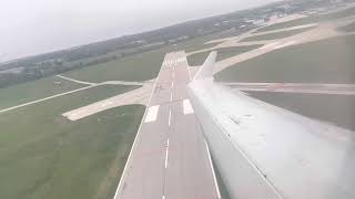 Low Ceiling | American Eagle (SkyWest) CRJ-700 (N719SK) takeoff from Milwaukee Gen. Mitchell [4K 60]