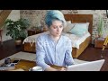 Female Freelancer Working On Laptop In Loft Apartment Okirakuhuhu Female Freelancer Working On Laptop In Loft Apartment Okirakuhuhu
