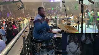 Best contemporary praise session 🔥🔥🔥 with crazy drum fills