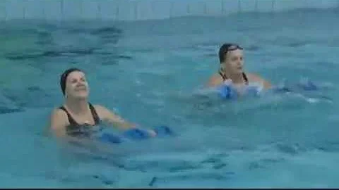 Quais são os benefícios da hidroginástica para o corpo?