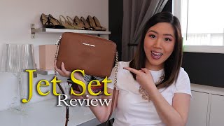 MICHAEL KORS Jet Set Crossbody Review - What Fits Inside - What's In My Bag  - Large Saffiano Leather 