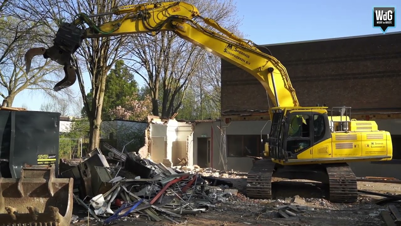 Sloop Microhalcomplex Moesel begonnen