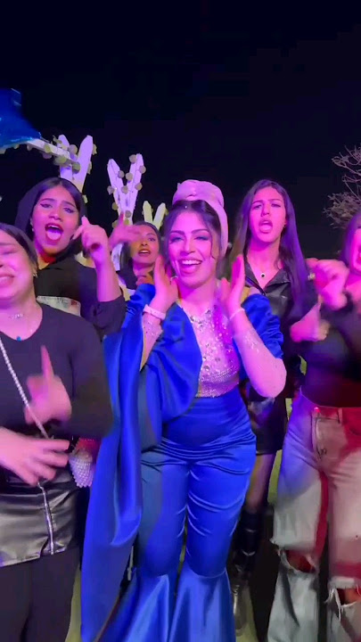 انا الأسد سايق عريني 🙈🤣👰مكسرين الدنيا 🔥🤣 #song #sorts #wedding #love #egypt #افراح #اغاني