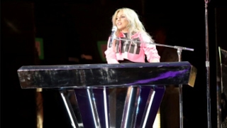 Lady Gaga Performing - The Edge of Glory (Coachella #2)