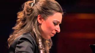 Yulianna Avdeeva – Etude in A flat major, Op. 10 No. 10 (first stage, 2010) chords