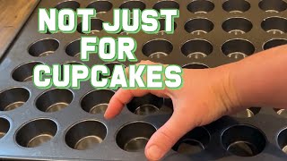 Review of Wilton mini muffin pan, Silver