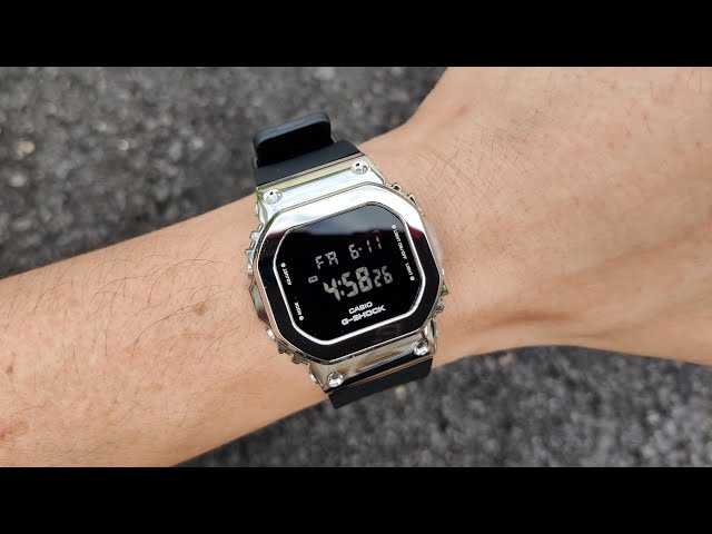 GM-S5600-1DR Unboxing. Great Metal G-Shock for Small Wrist. - YouTube