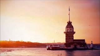 Mavi̇ Şiir Ni̇lgün Tezcan Yorum Yildiz Özcan