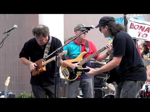 RJ Howson Live at the Sun King Festival 2012 Steve...