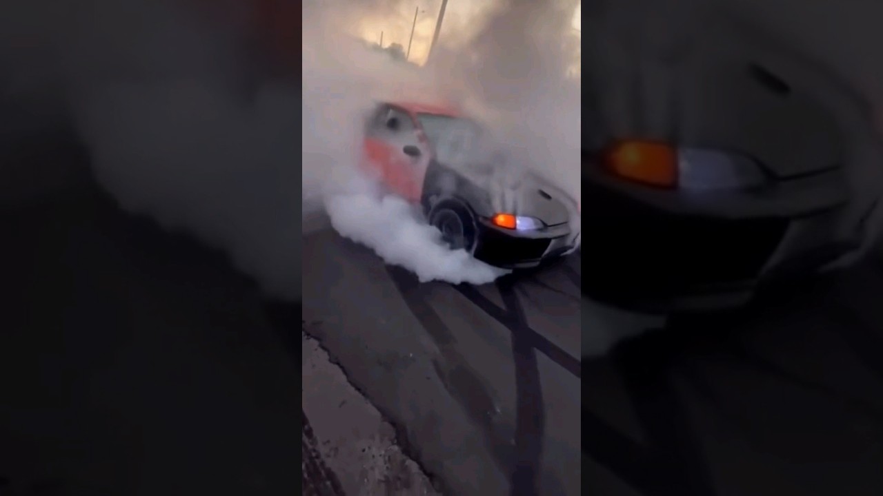 Epic Honda Civic Burnout | Smoke Show! 