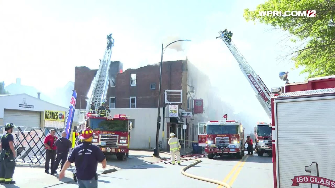 VIDEO NOW: Crews respond to fire in New Bedford - YouTube
