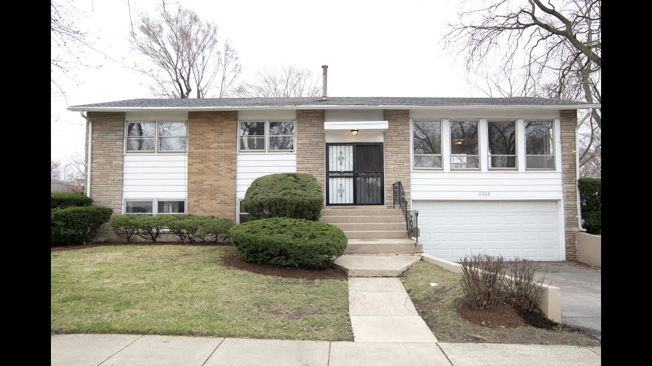 2808 Cherrywood, Hazel Crest IL