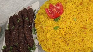 الكفتة بالفحم وارز المطاعم البسمتي اللذيذkofta and rice